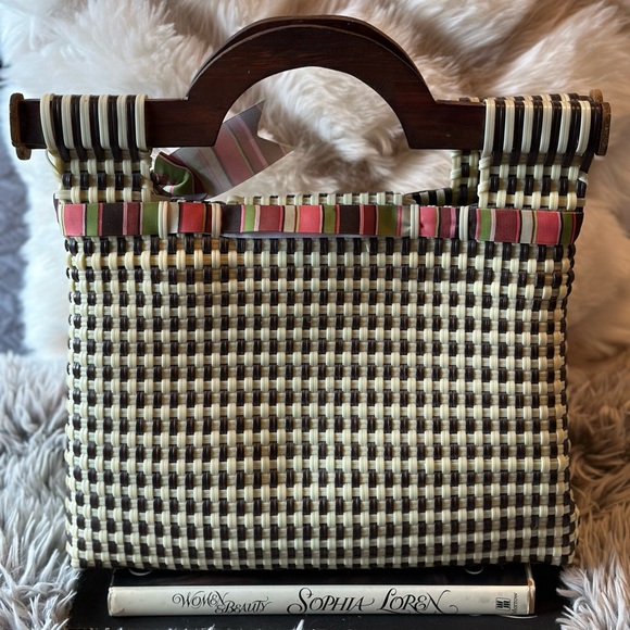 Woven plastic Handbag - Picture 3 of 5